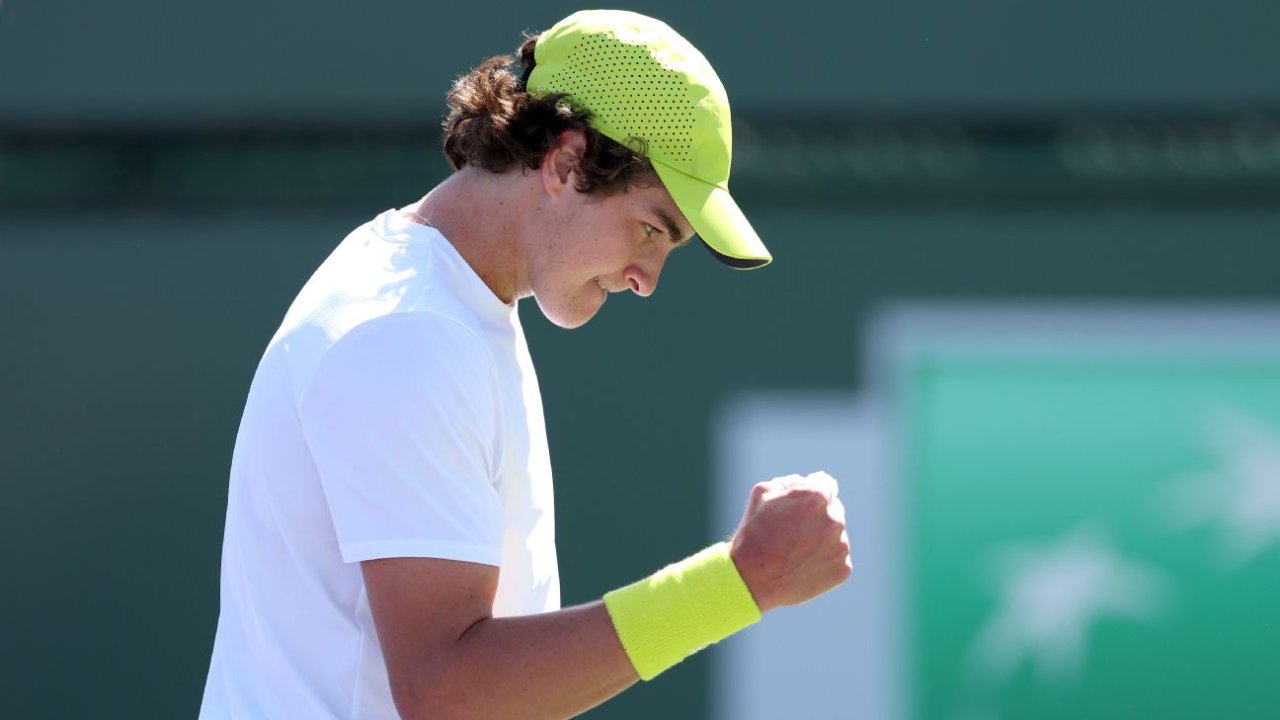 João Fonseca domina Bublik, vence por 2 sets a 0 e é campeão do Challenger de Phoenix